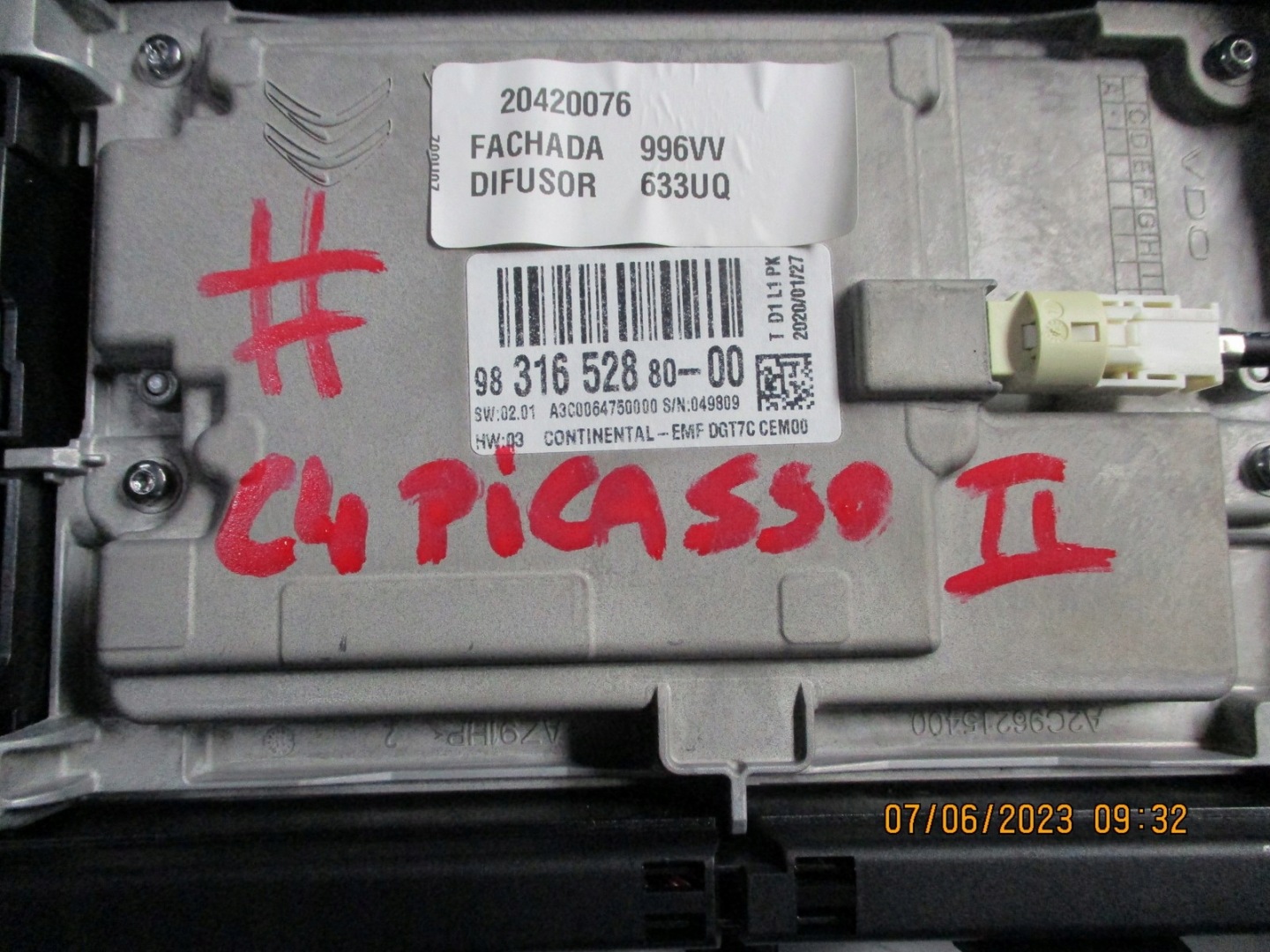 BILDSCHIRM, PANEL CITROEN C4 PICASSO 9831652880