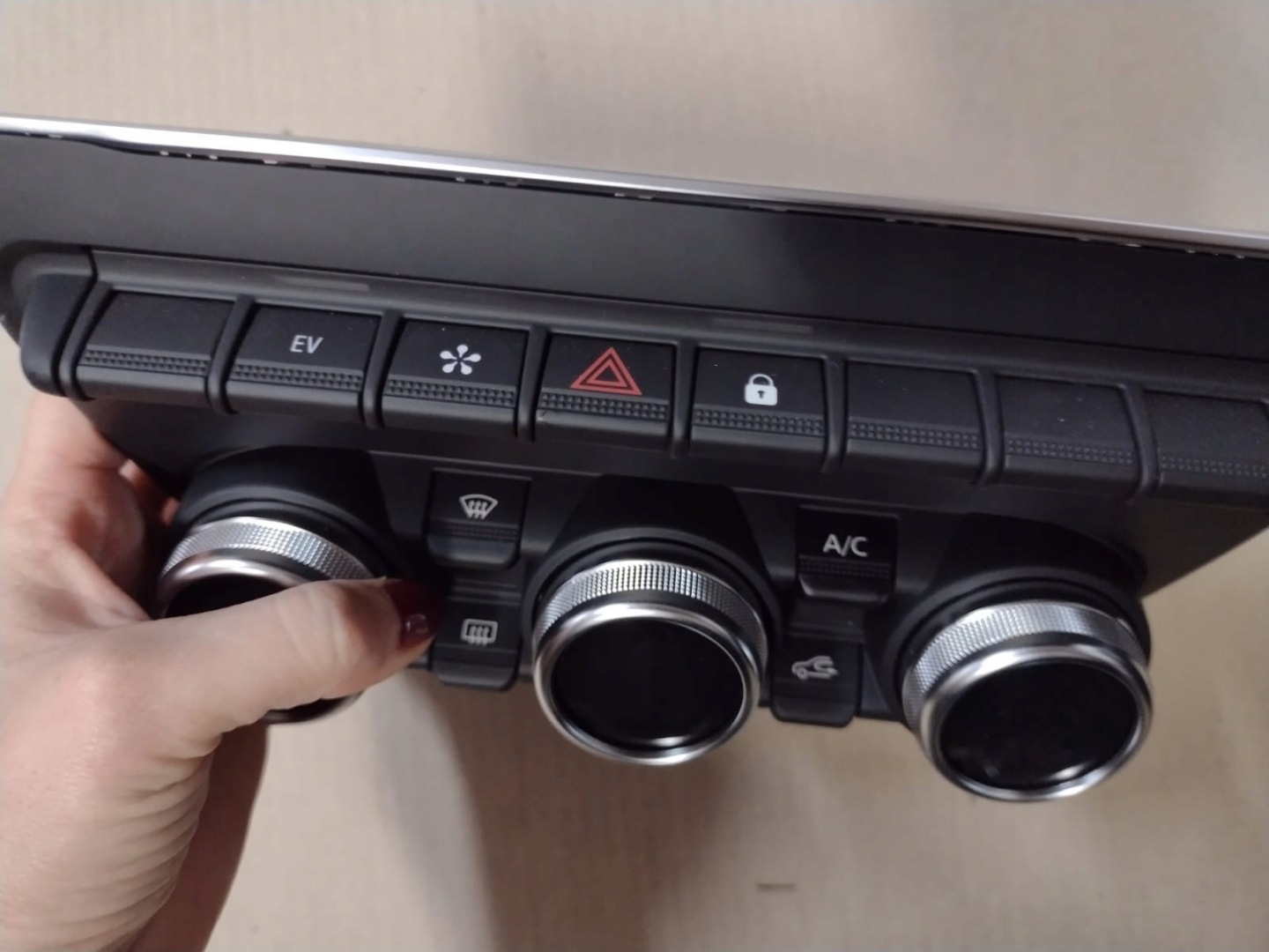 Unite commande clima Lumières de secours CAPTUR II 283E87996R