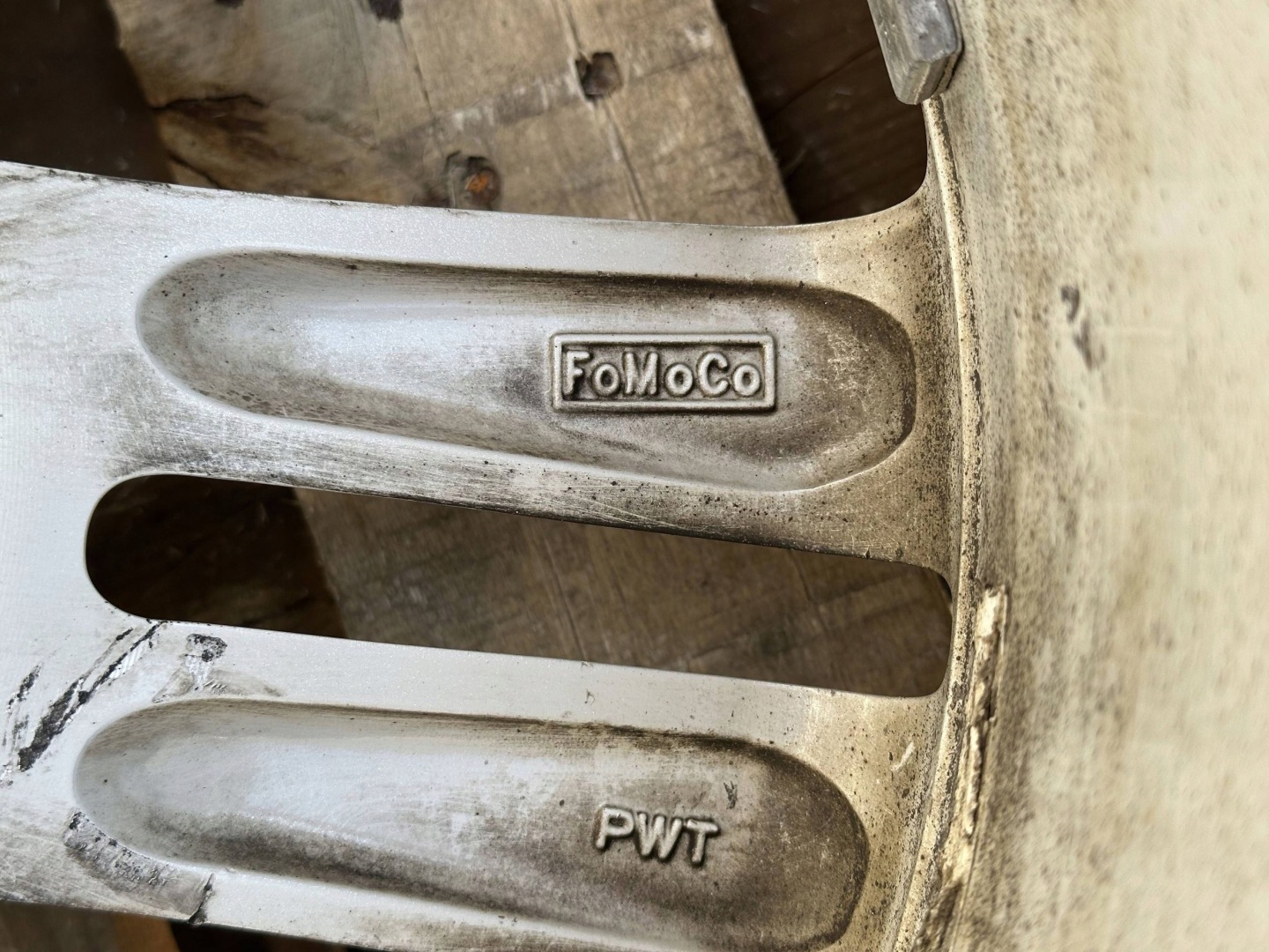disk disk kolo 18" X 7.5J Ford Explorer