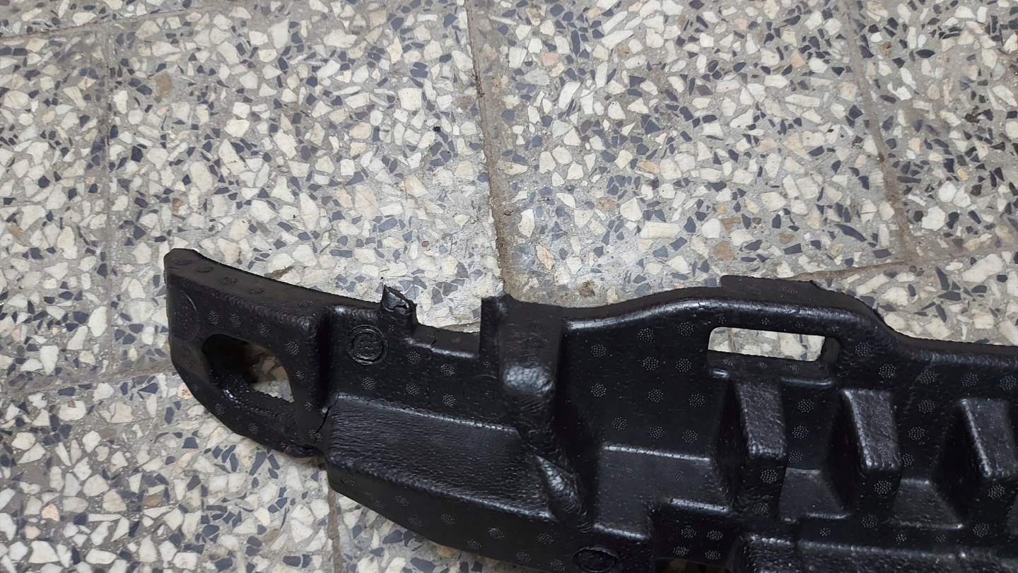 ABSORBER polystirene of a bumper front front SEAT LEON IV