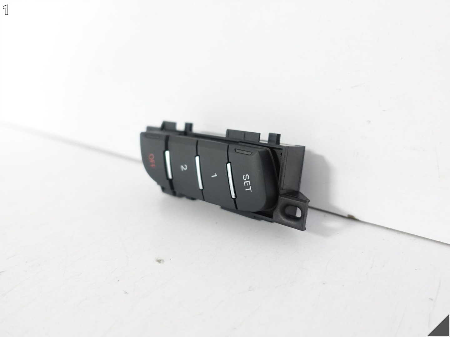 AUDI A7 S7 RS7 4G8 C7 10-18 switch PAMIECI seat door left front 5PR