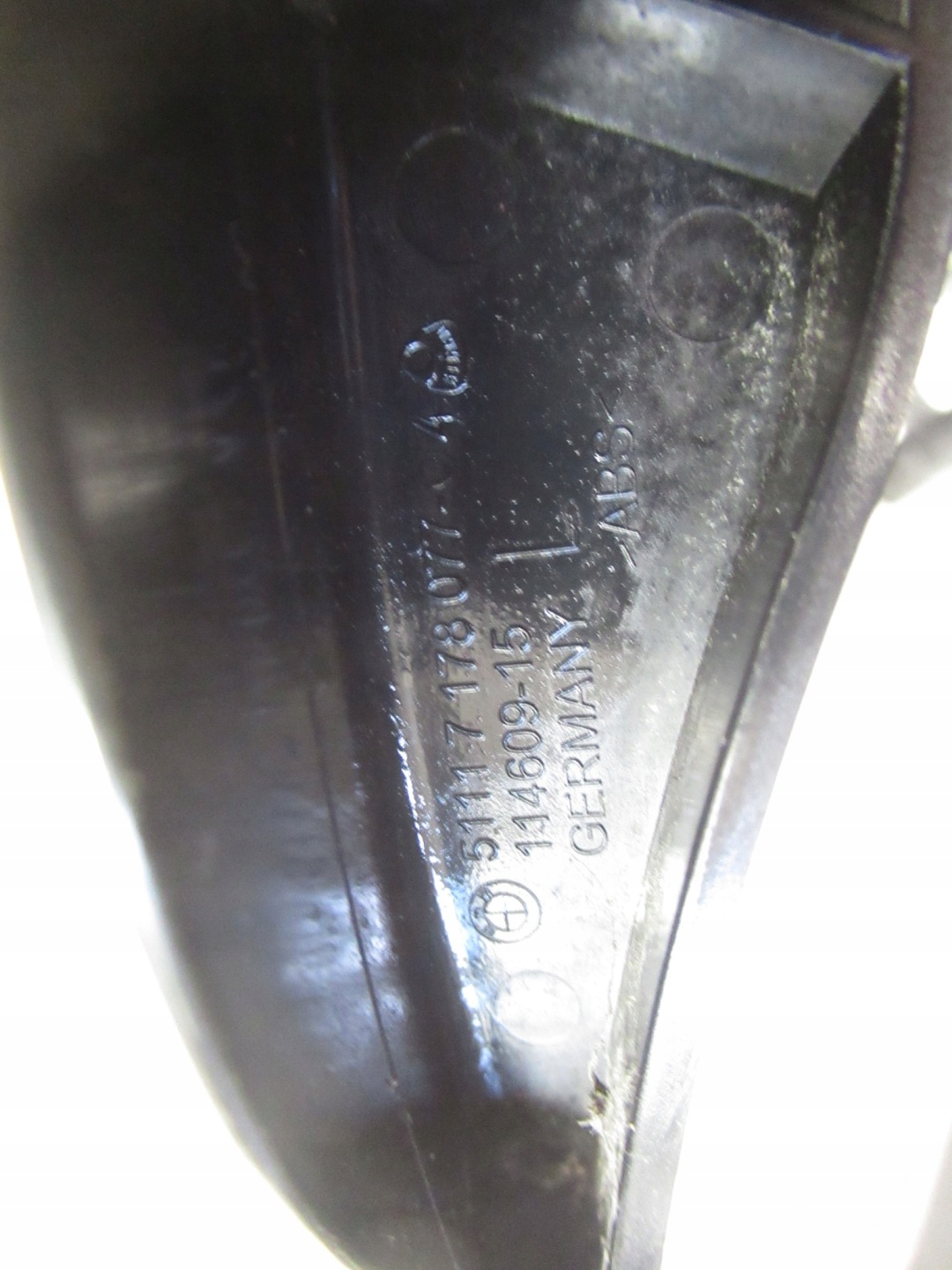 bracket bumper bracket front left BMW e60 e61 LCI