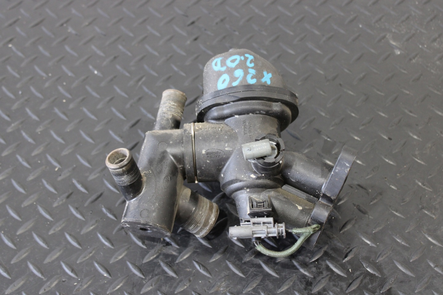 csomag TERMOSTATU JAGUAR XF II 2 X260 G4D3-8575-AF