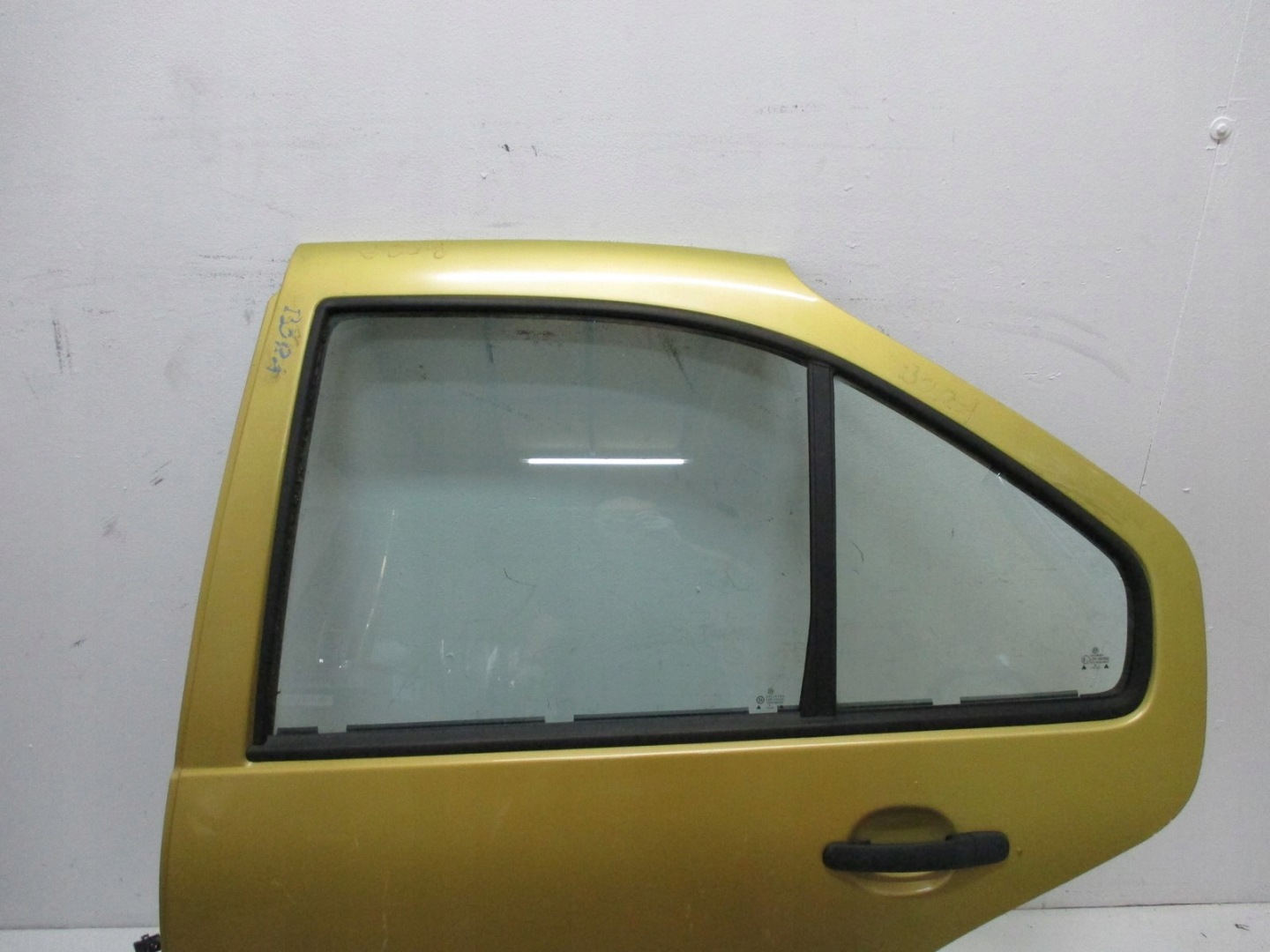 PORTIÈRE GAUCHE ARRIÈRE VW BORA