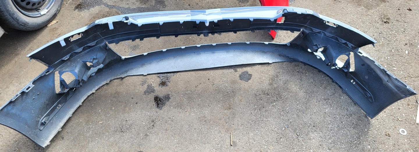 front bumper front CITROEN C5 II 2 OE 9681052477