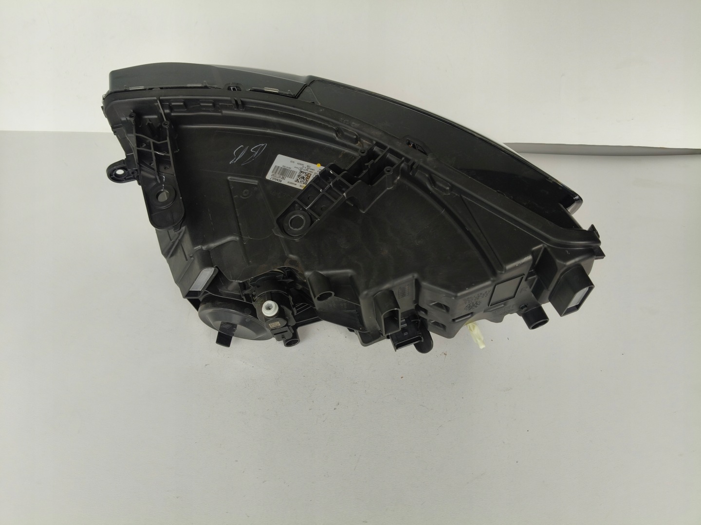 light right REFLEKTOR DACIA DUSTER III 24- FULL LED