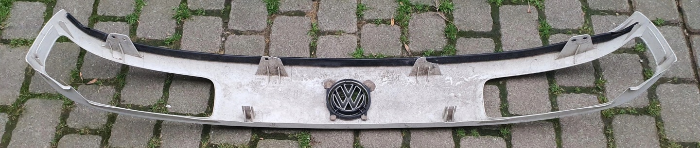 Grill VW Passat B3 88-92