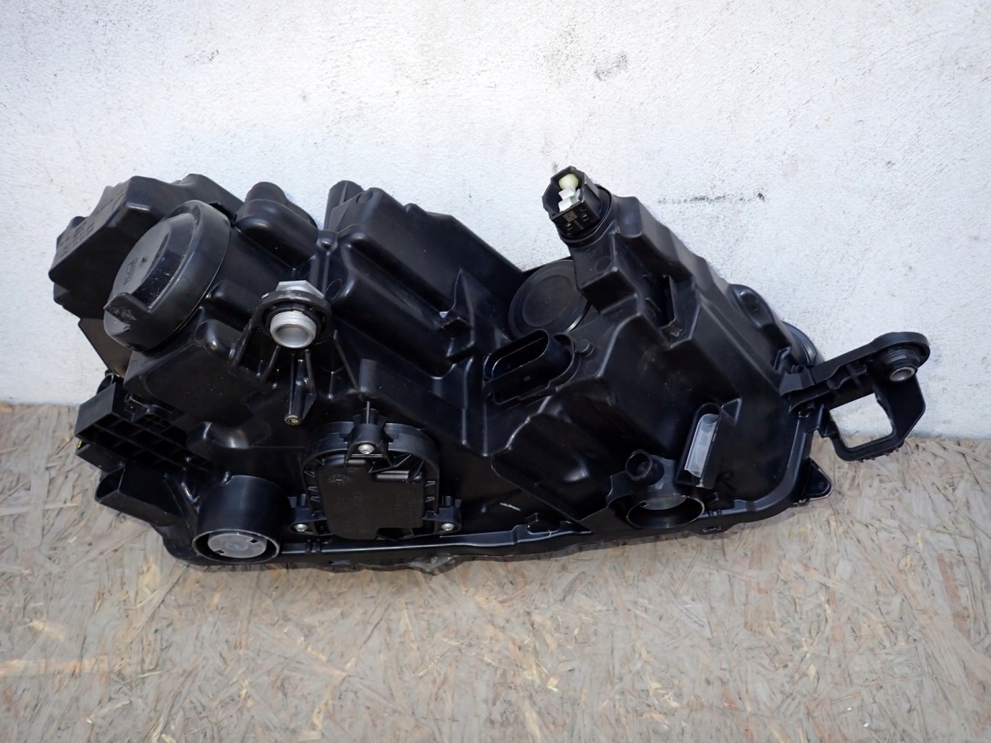 light left REFLEKTOR left LED SKODA SCALA NW1 2019-2024R 657941015