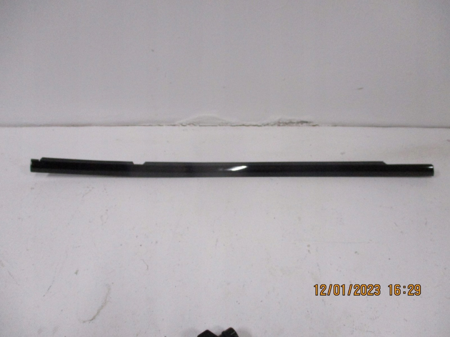 moulding dust MERCEDES 247 A2477357200