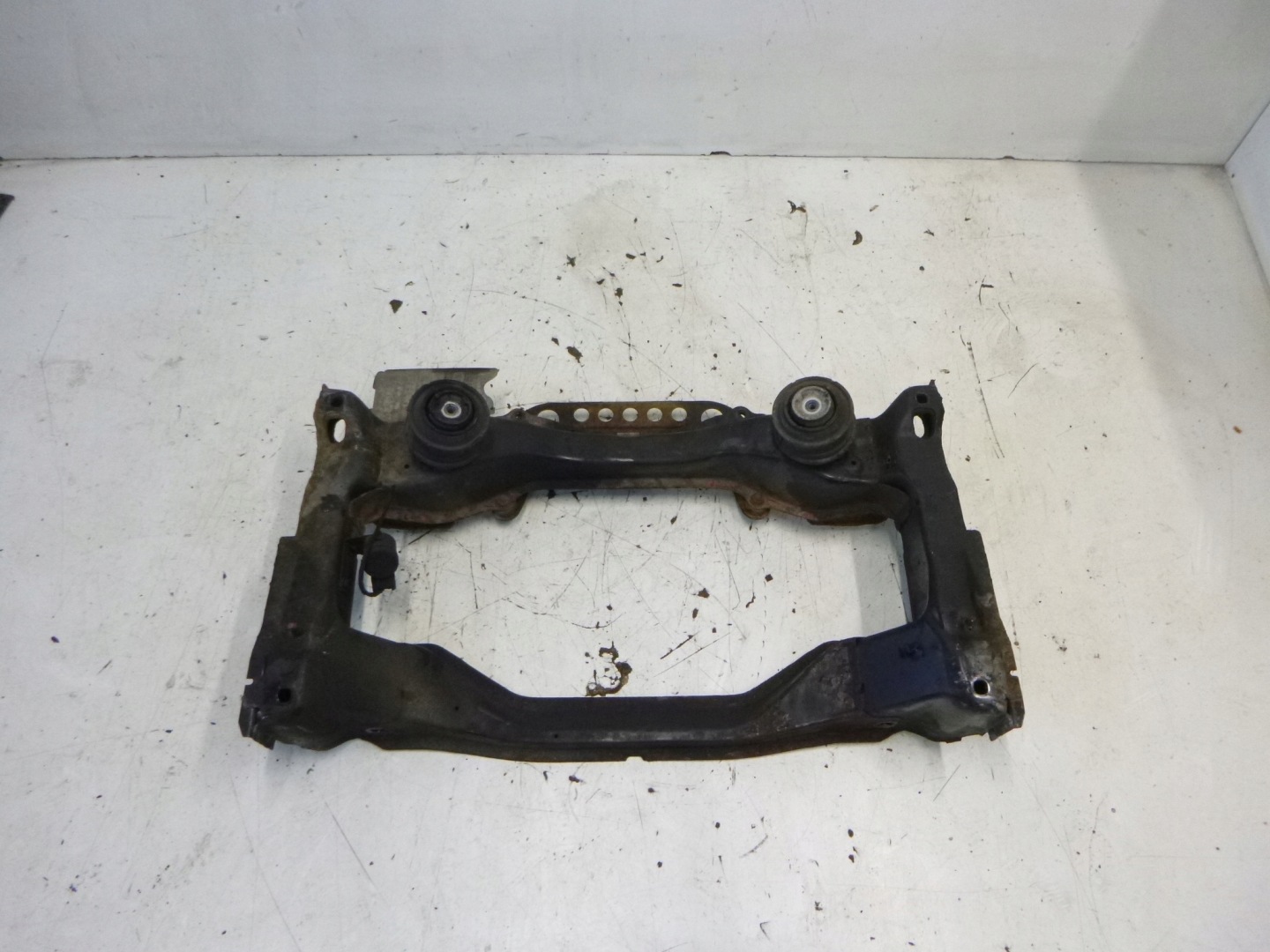 axle beam lawa sider front MB W210 2.2CDi 02r.