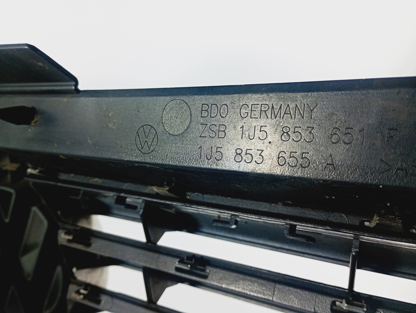 grill grille radiator OE 1J5853655A VW Bora 98-05