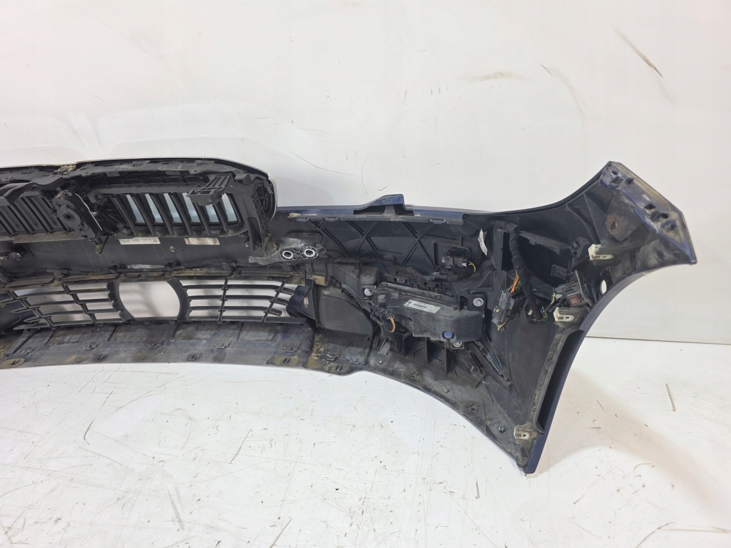 front bumper BMW G21 LCI KAMERA 6XPDC C10 MIDETERRANEAN BLUE METALLIC