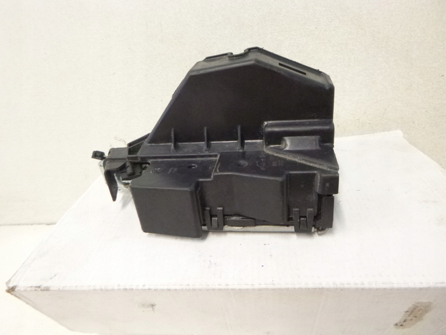 lock door right Volkswagen Fox 2008r.
