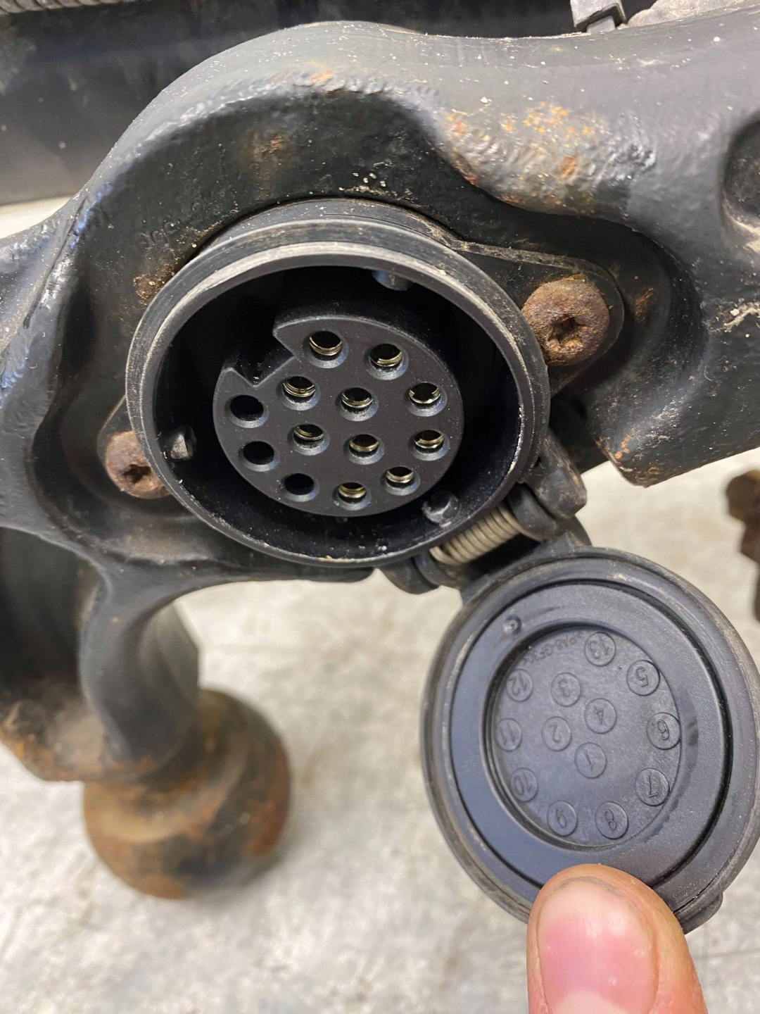 AUDI Q3 8U A50-X Originale Gancio traino ORIS 8U0803880B