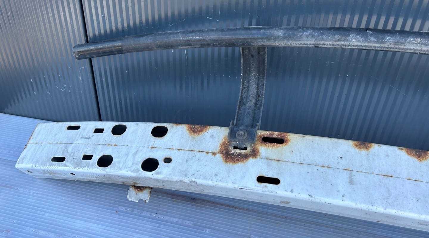 sider pillar of a bumper front upper lower LANCIA THEMA II 11