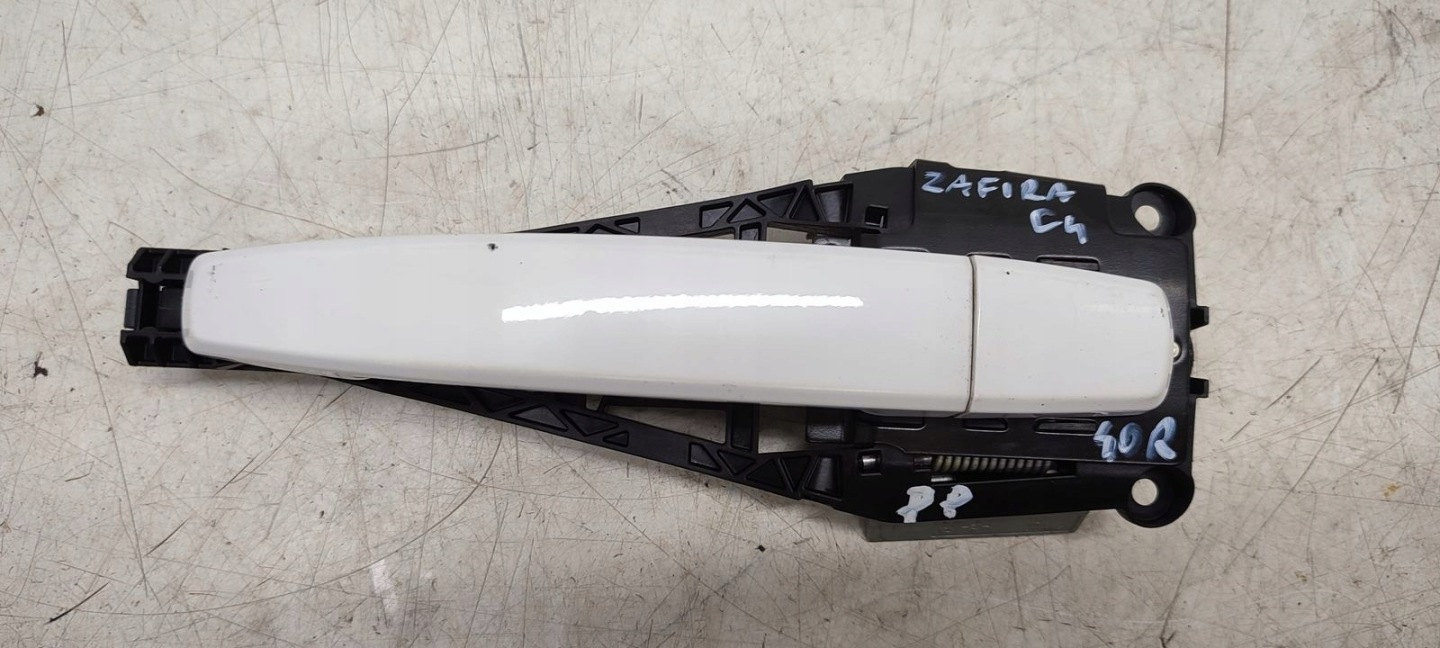 handle front front right Opel Zafira C 40R