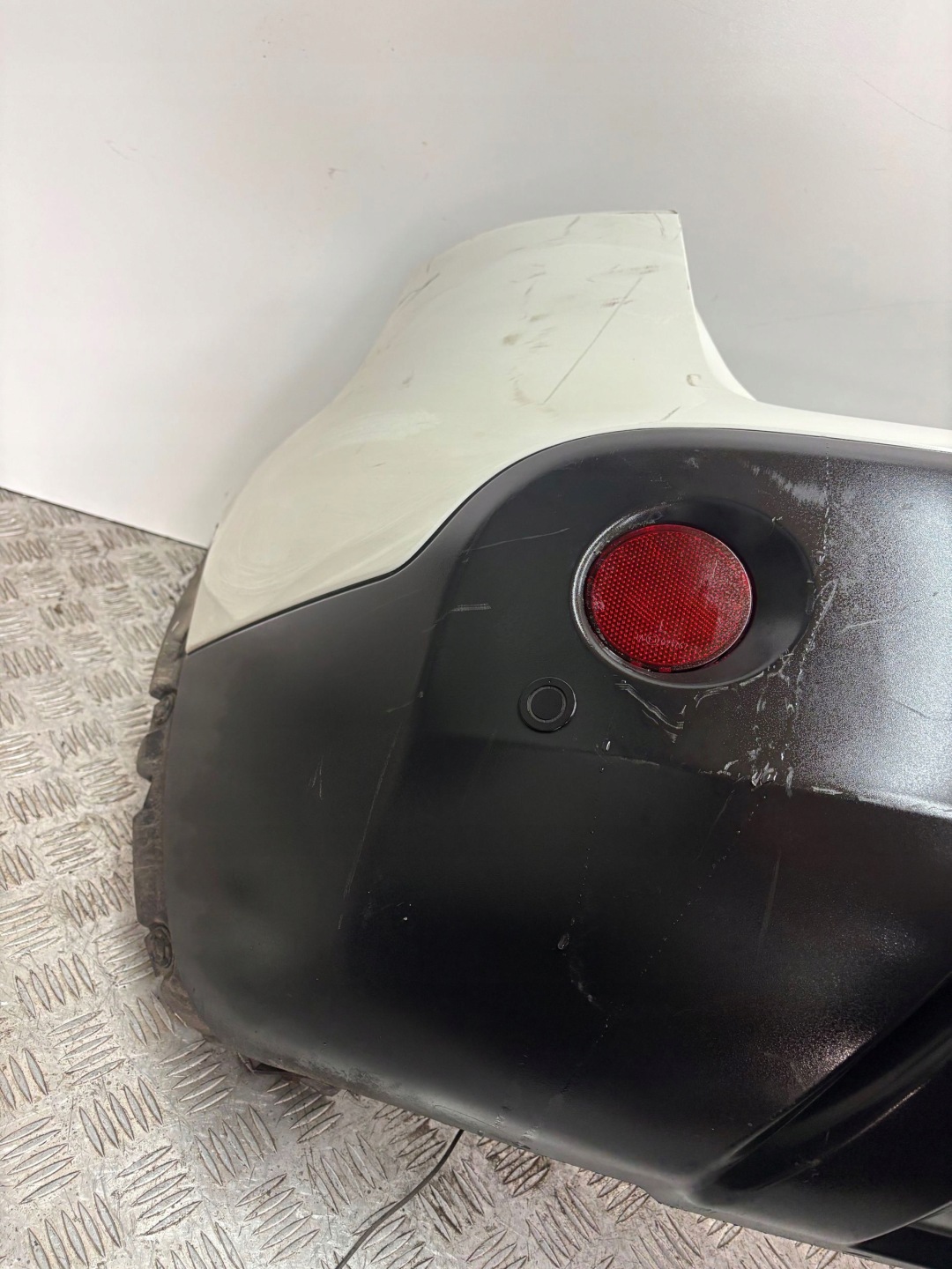 bumper rear part rear NISSAN QASHQAI J10 06- PDC