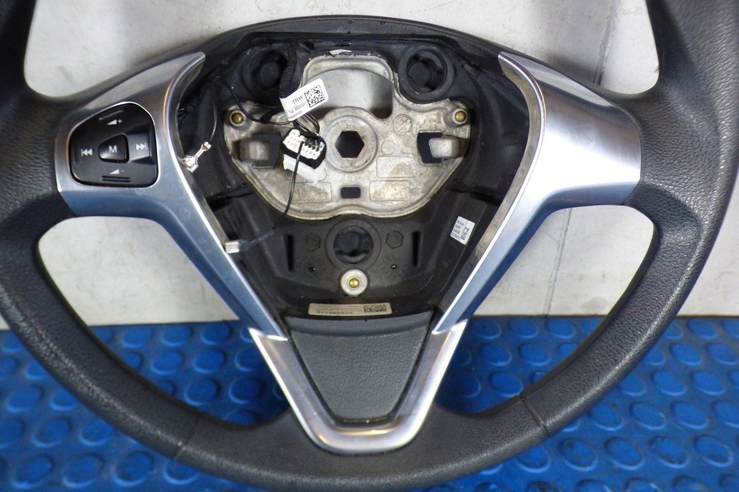 Ford Fiesta MK7 lenkrad C1BB-3600-AA