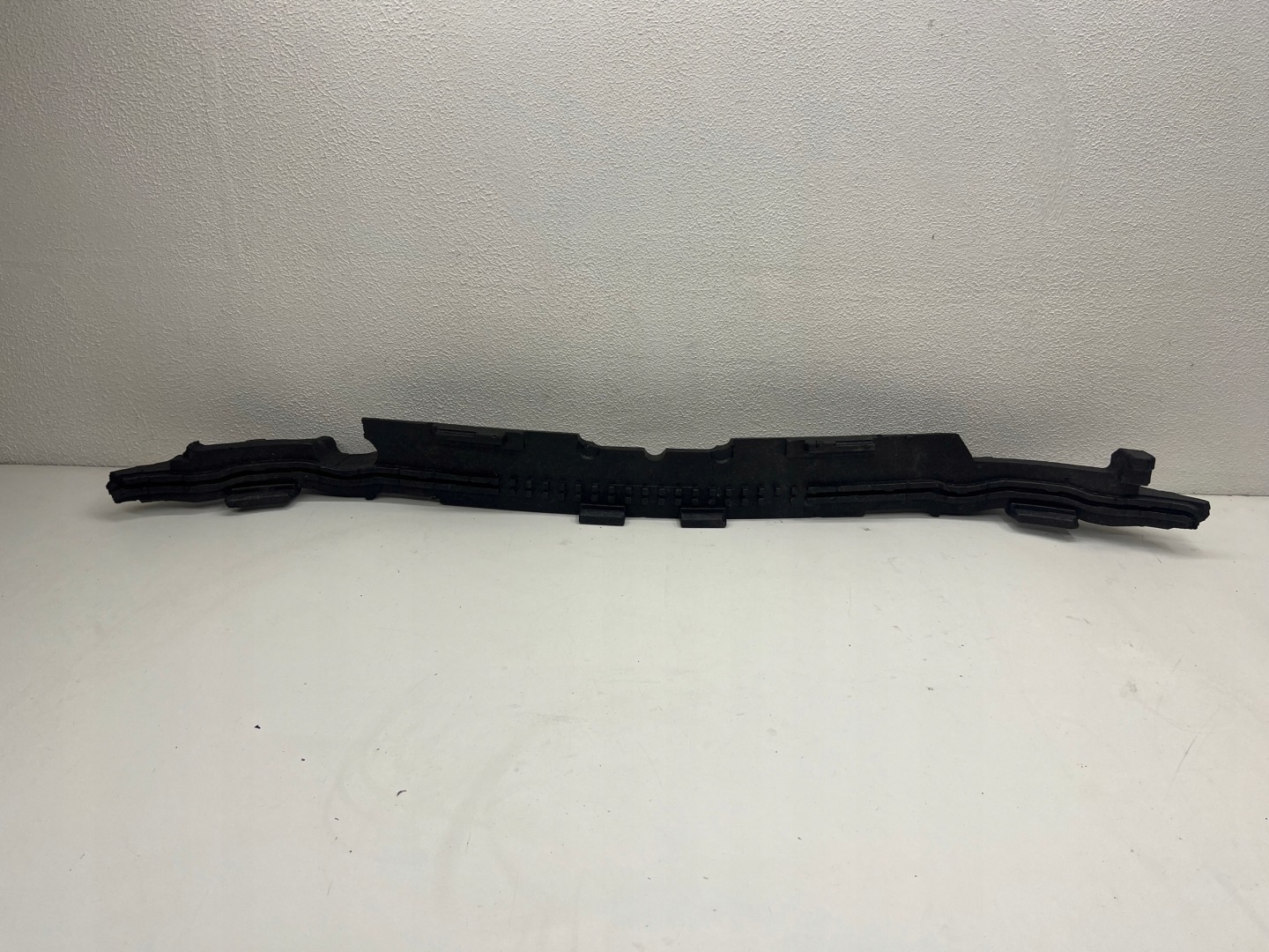 BMW X1 U11 m-packet ABSORBER nárazníku předek 8083315 originál