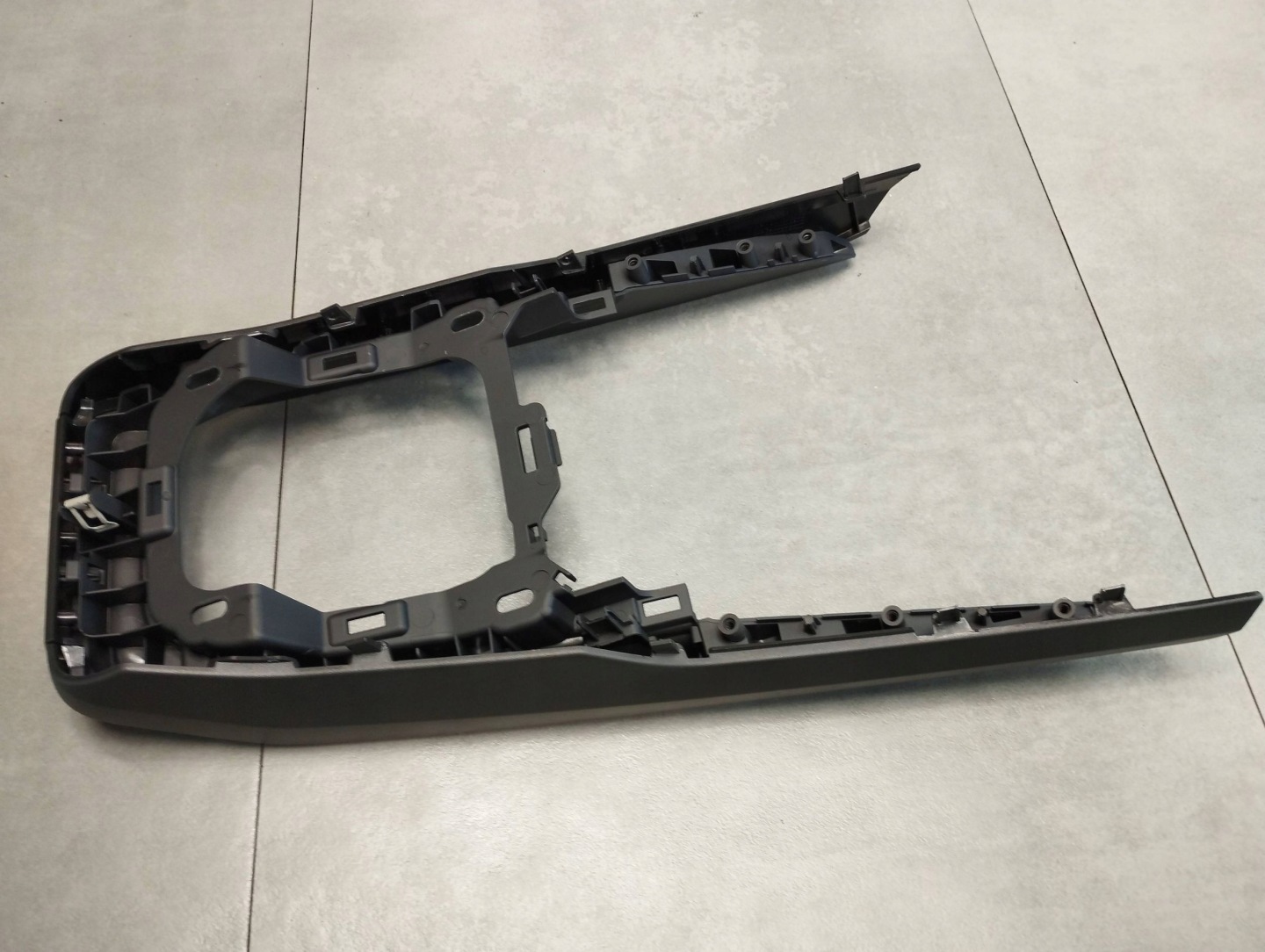 Audi A1 TUNEL Moyenne 82B863245
