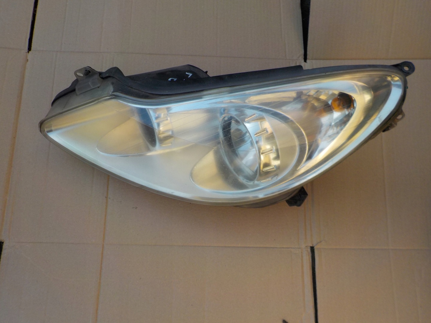 light left front opel corsa D 2008r EUROPA 13186381