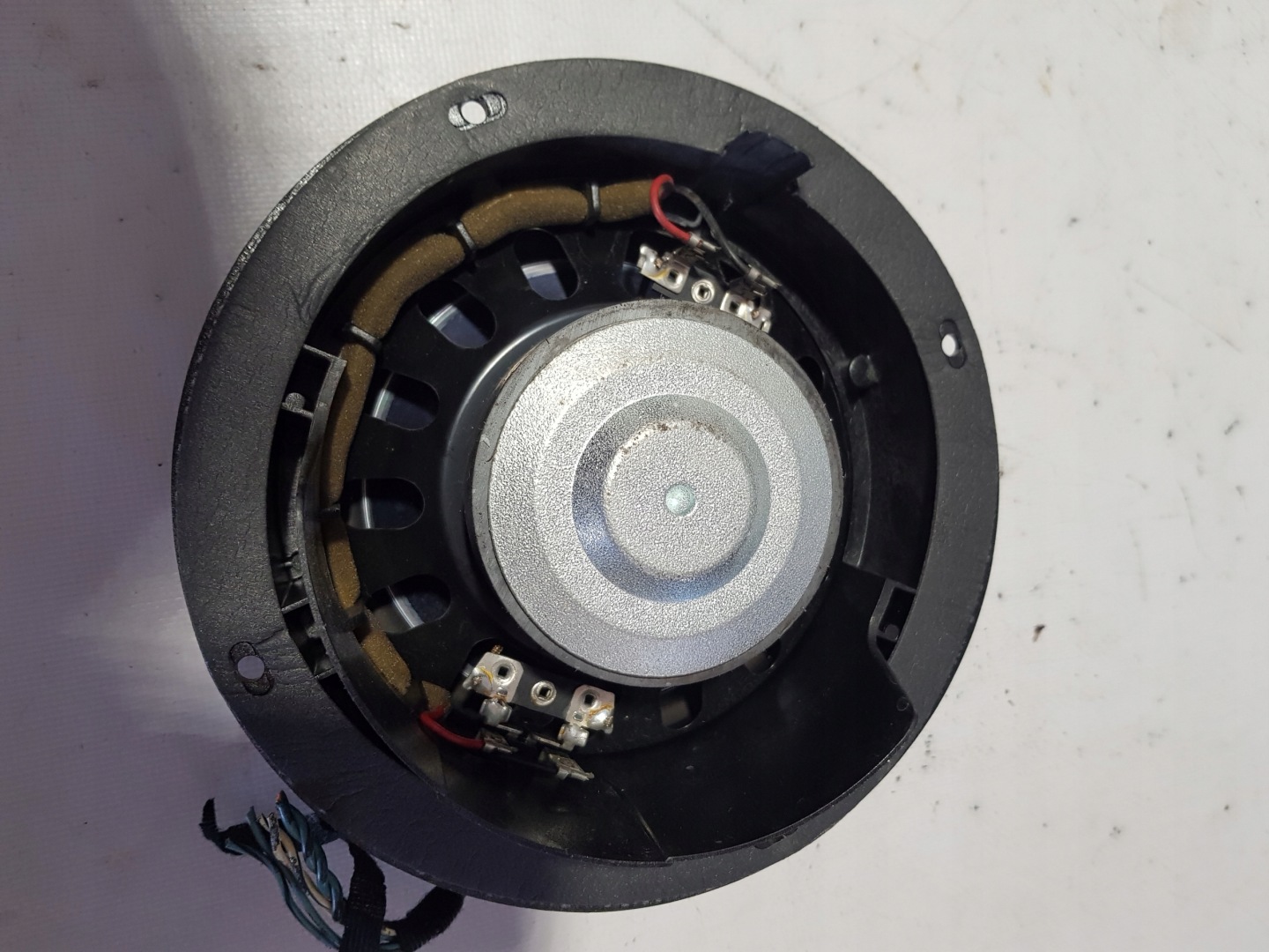 speaker HARMAN KARDON MERCEDES W251 LOGIC 7