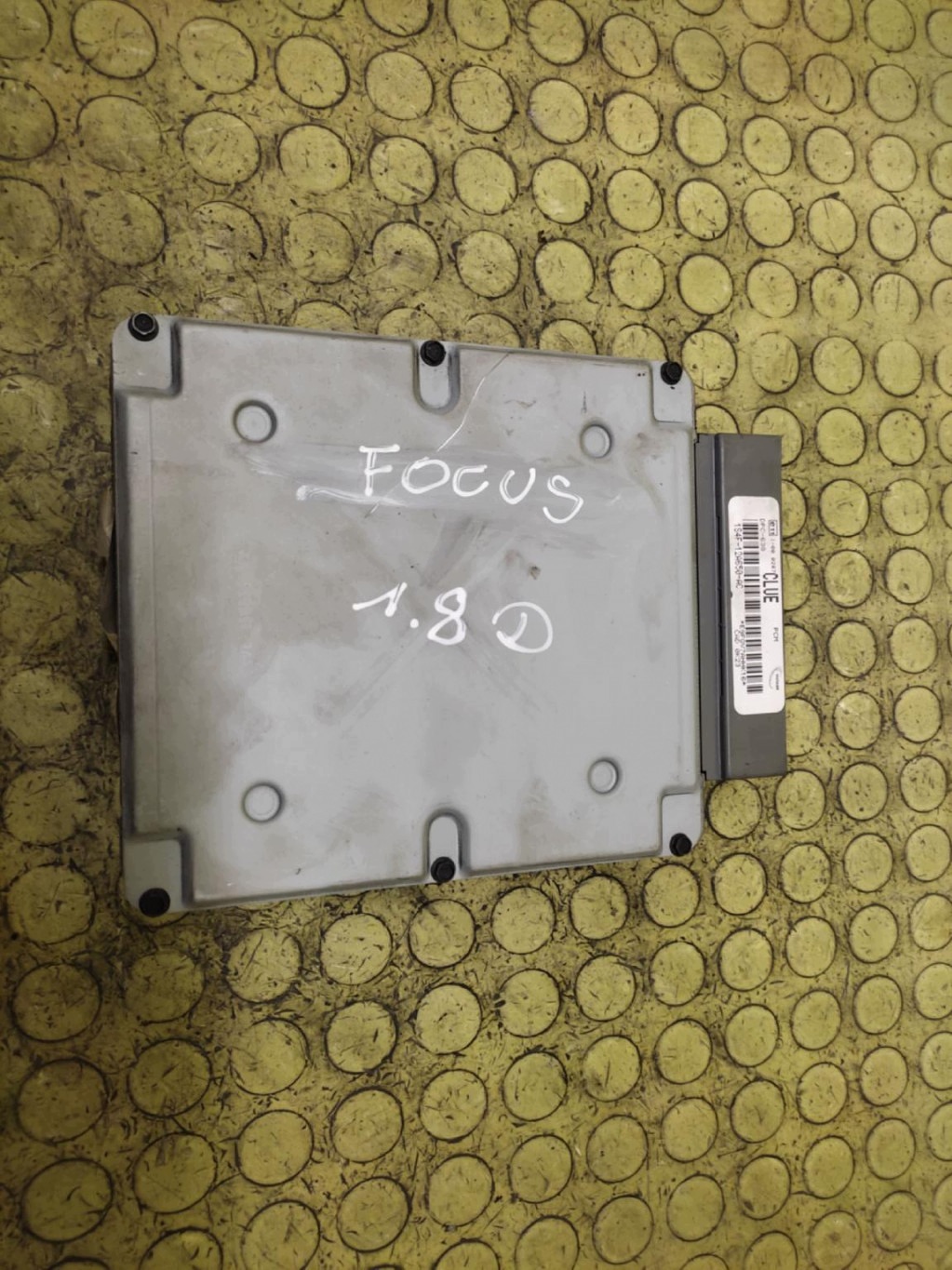 FORD FOCUS MK1 1.8 D control unit of the engine 1S4F12A650AC
