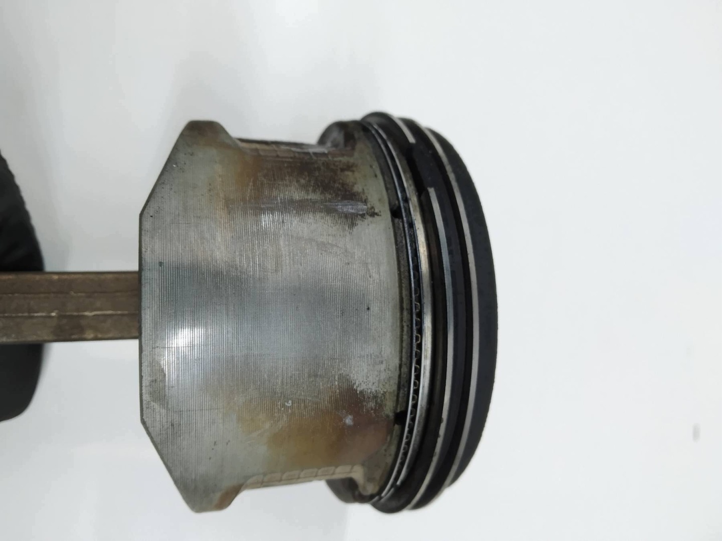 piston connecting rod 202.05 100713 2.0 TURBO Renault Laguna II (2000-2007)