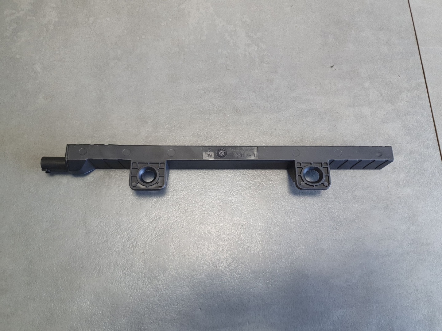 Audi A3 8Y antenna keyless 5WA962131D