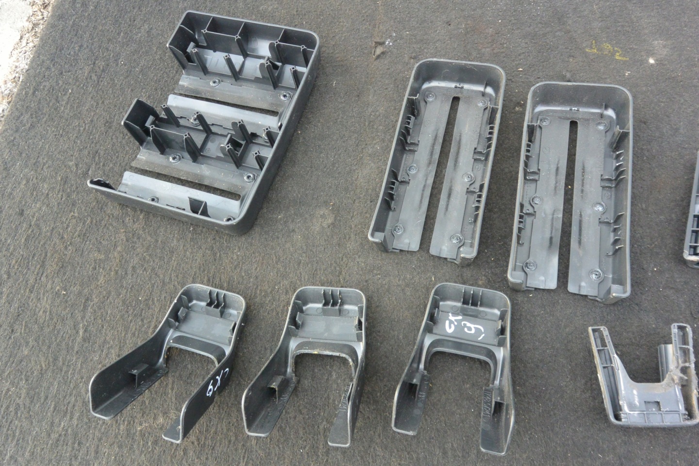 BLENDE ABDECKUNG SZYN SITZ KPL 7 MIEJSC MAZDA CX9 EU