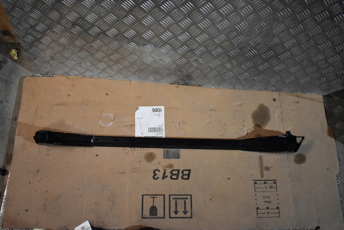 IDEALNA brace front PORSCHE PANAMERA 971 1