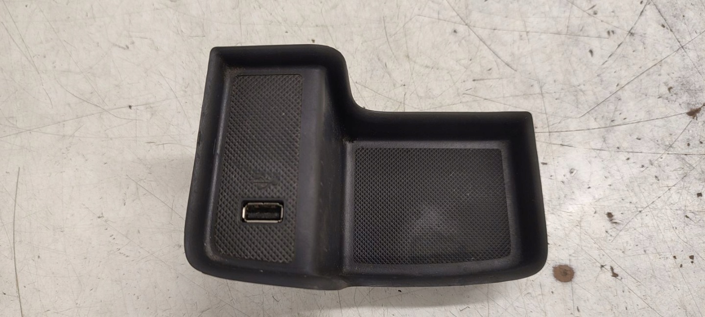 adapter zlacze USB Ford Focus MK3 kombi 1,0 Ecoboost