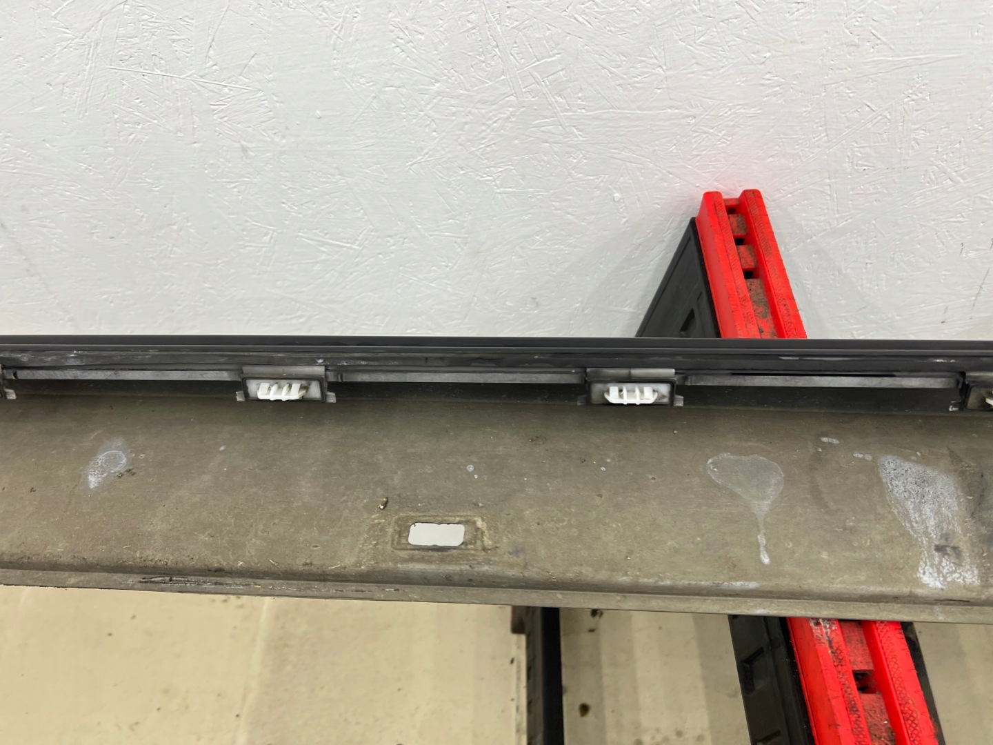 AUDI A7 4G LIFT SLINE moulding cap threshold right LY9T W colour