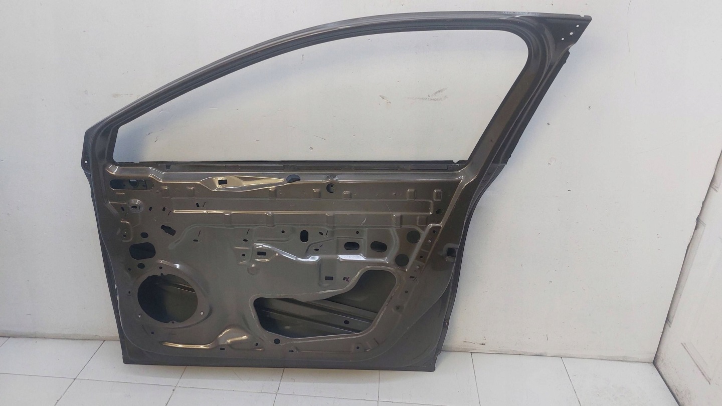 RENAULT CLIO V 19r- door right front