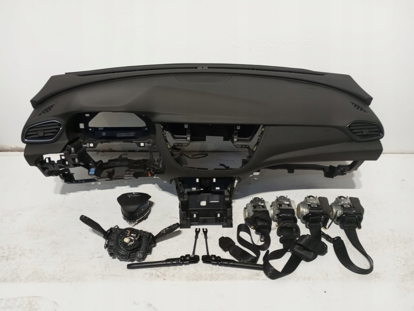 dashboard OPEL GRANDLAND X