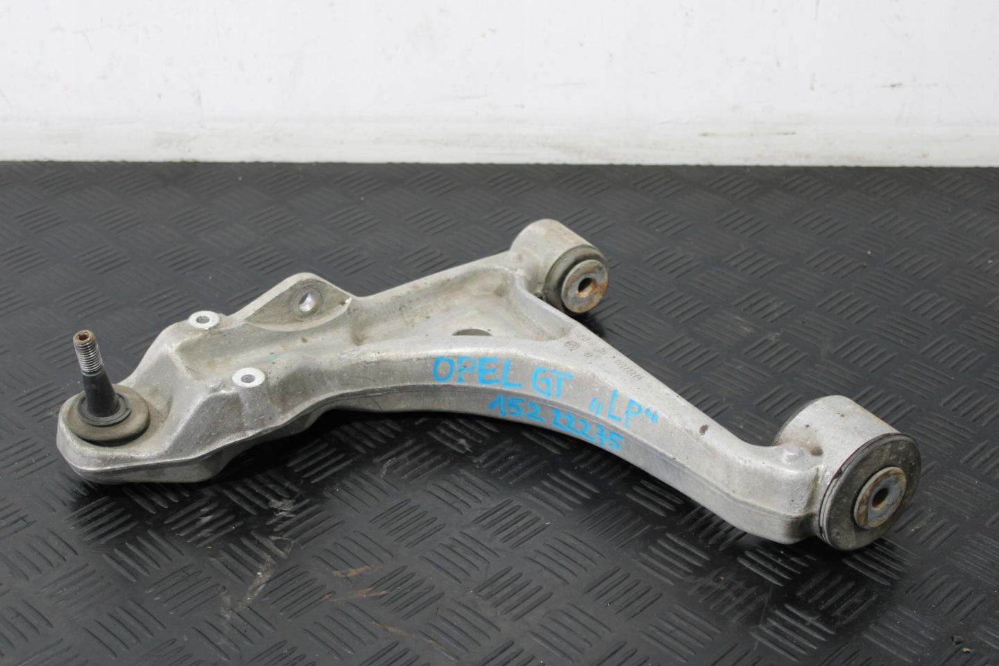 arm lower left front OPEL GT 15222275