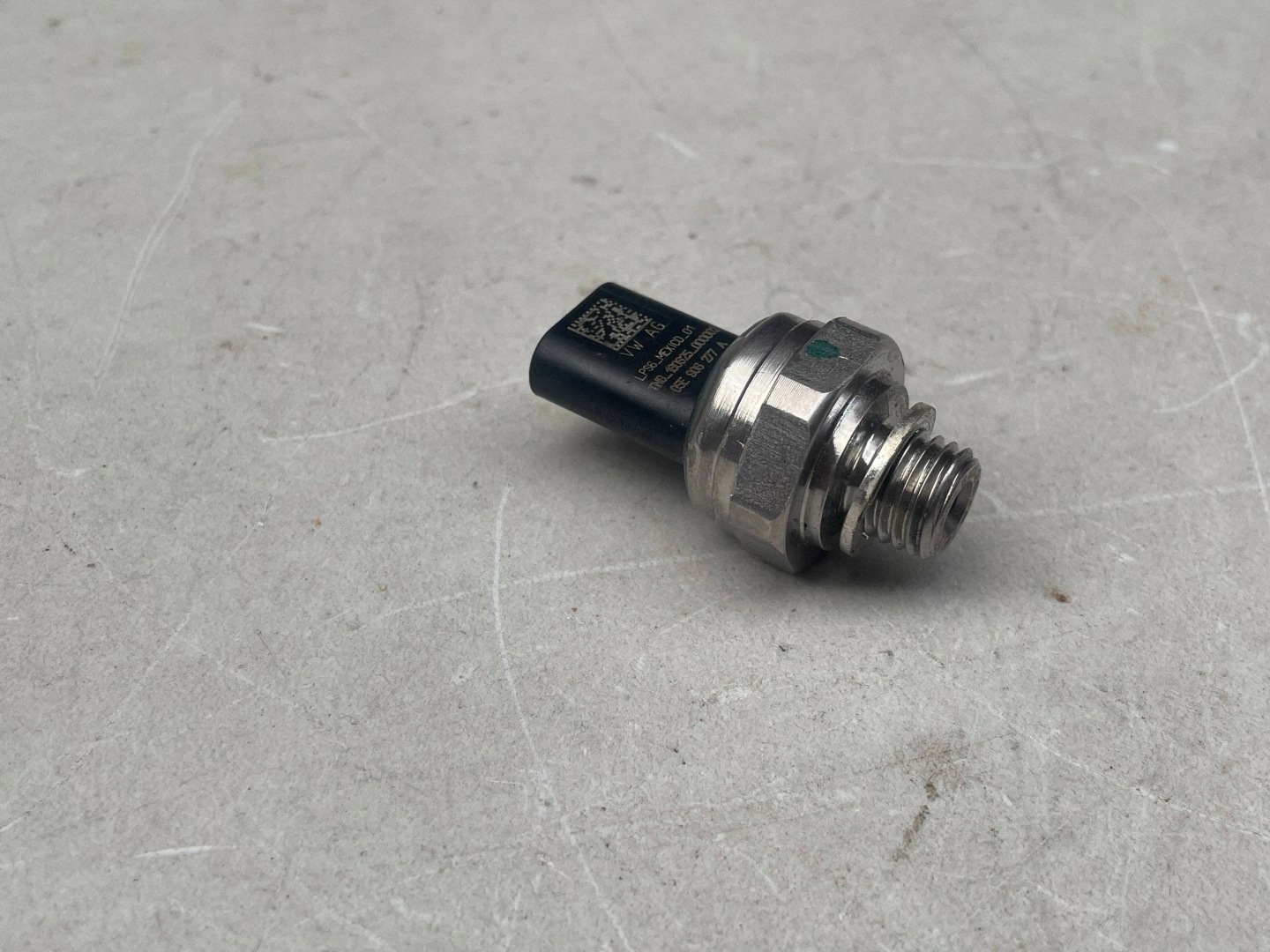 sensore pressione olio VOLKSWAGEN T-ROC 05E906277A @M