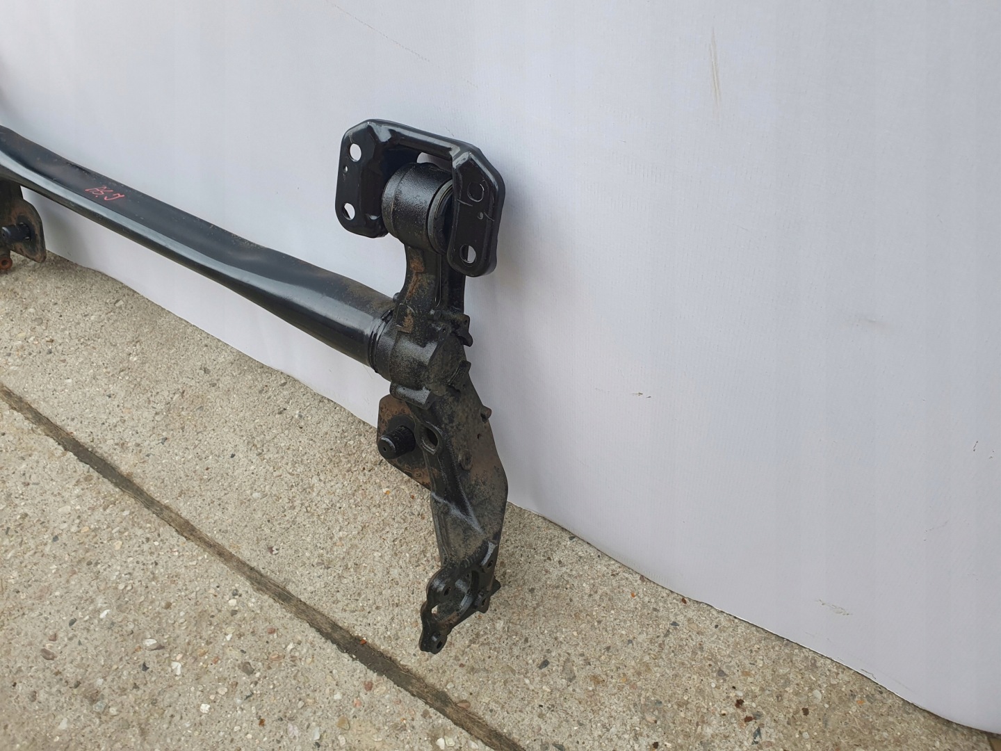 OPEL ASTRA J HB KOMBI axis rear suspension beam