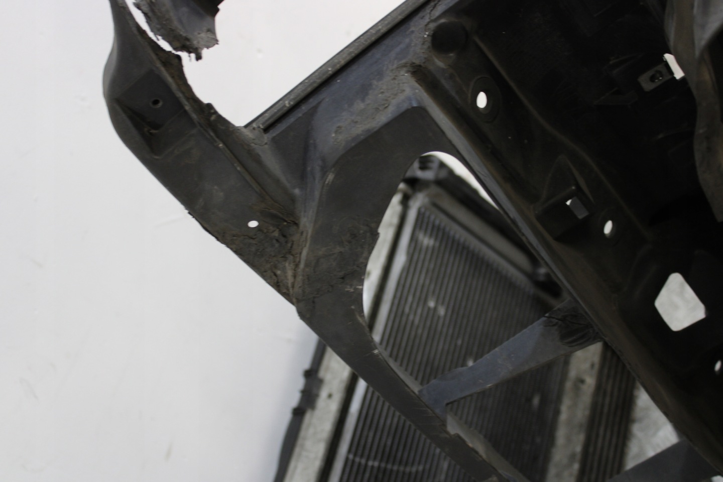 support panel for radiators front pillar radiator BMW 3 E92 COUPE 2,0D