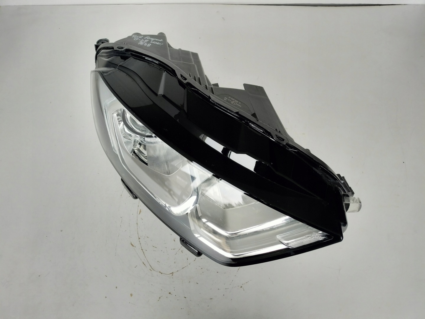 light right REFLEKTOR FORD ECOSPORT 17- LIFT
