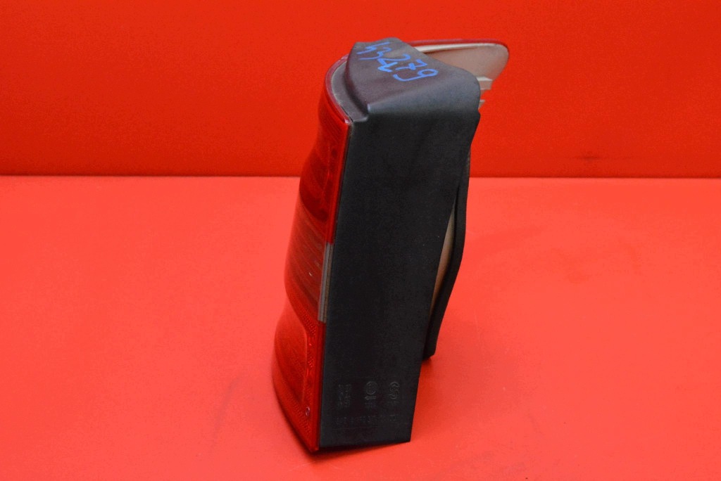 light left rear part rear A1698202564 MERCEDES B-class W245 05-08
