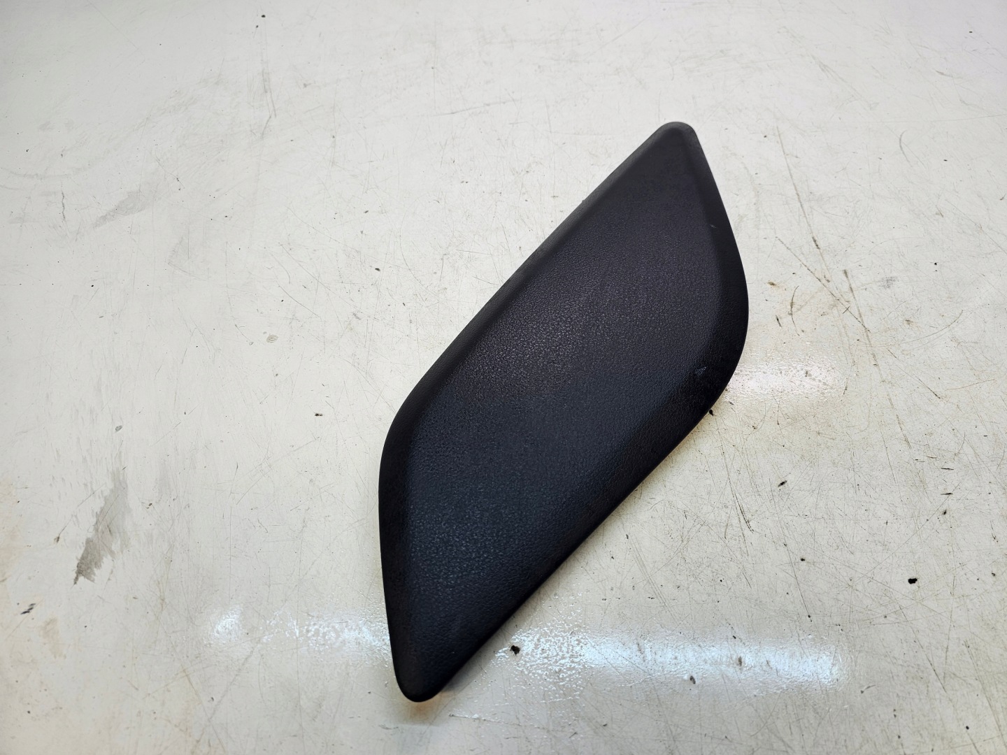 cover spoiler TUNELU right AUDI A6 C7 4G0863306A