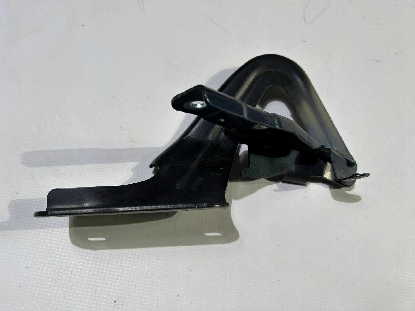hinge holder bonnets front left left Ford Explorer V 2011