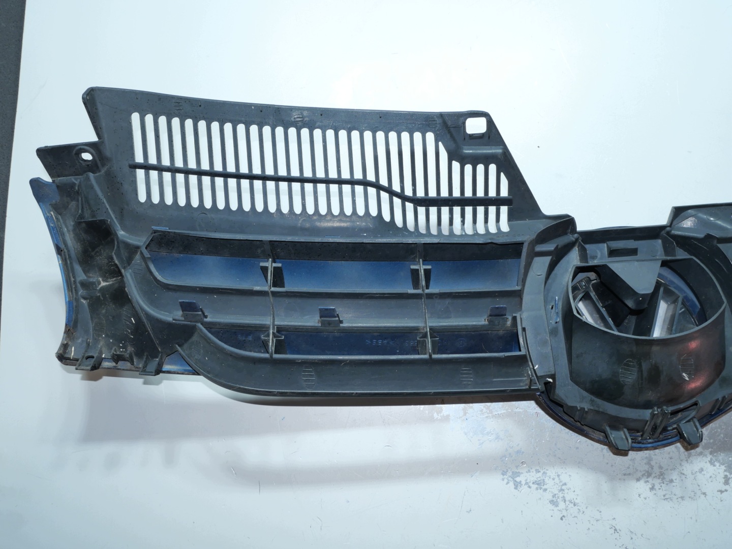 grill grill VW GOLF V 1K0853655C