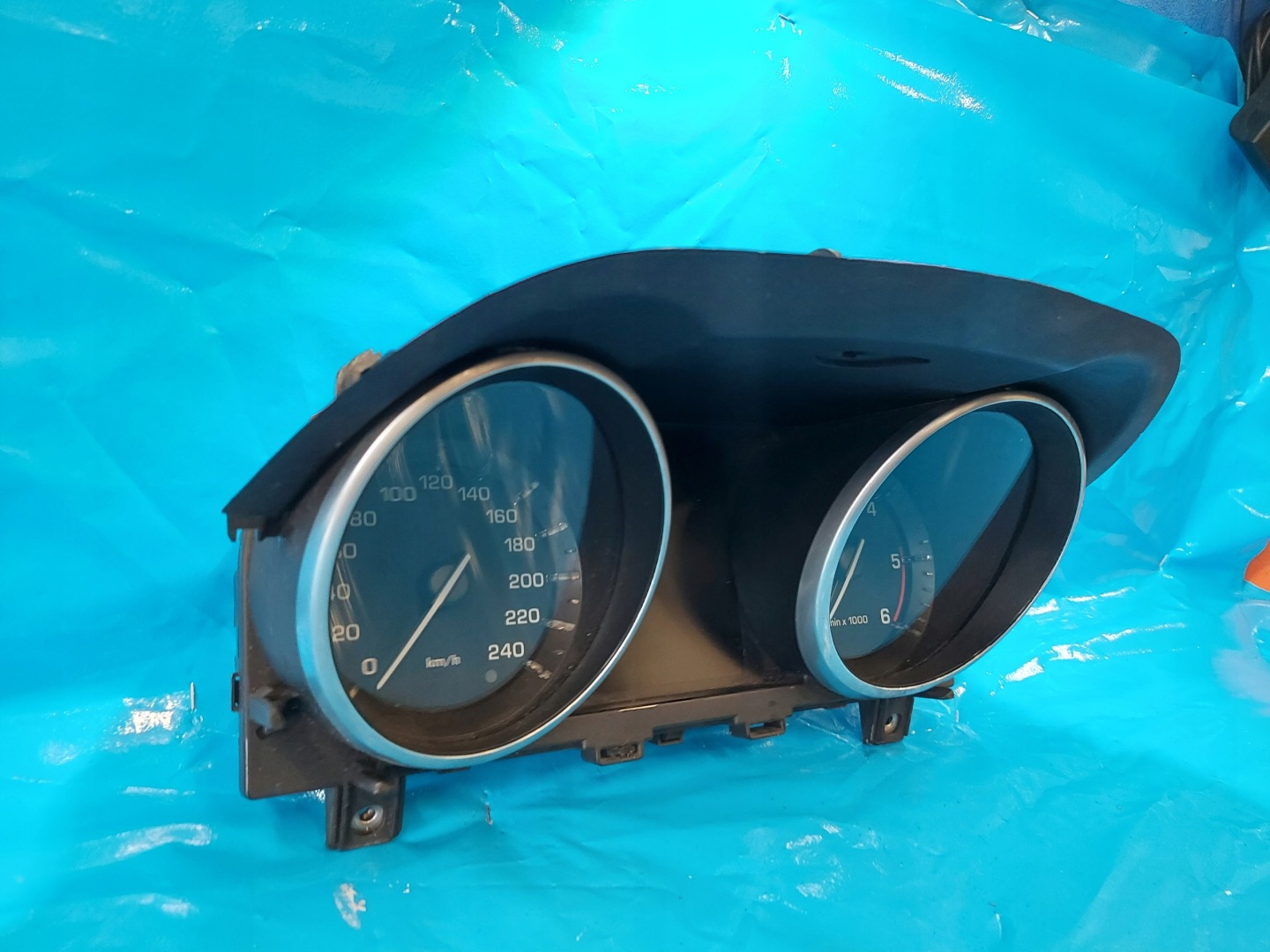 dials clock LAND ROVER EVOQUE EJ3210849EF