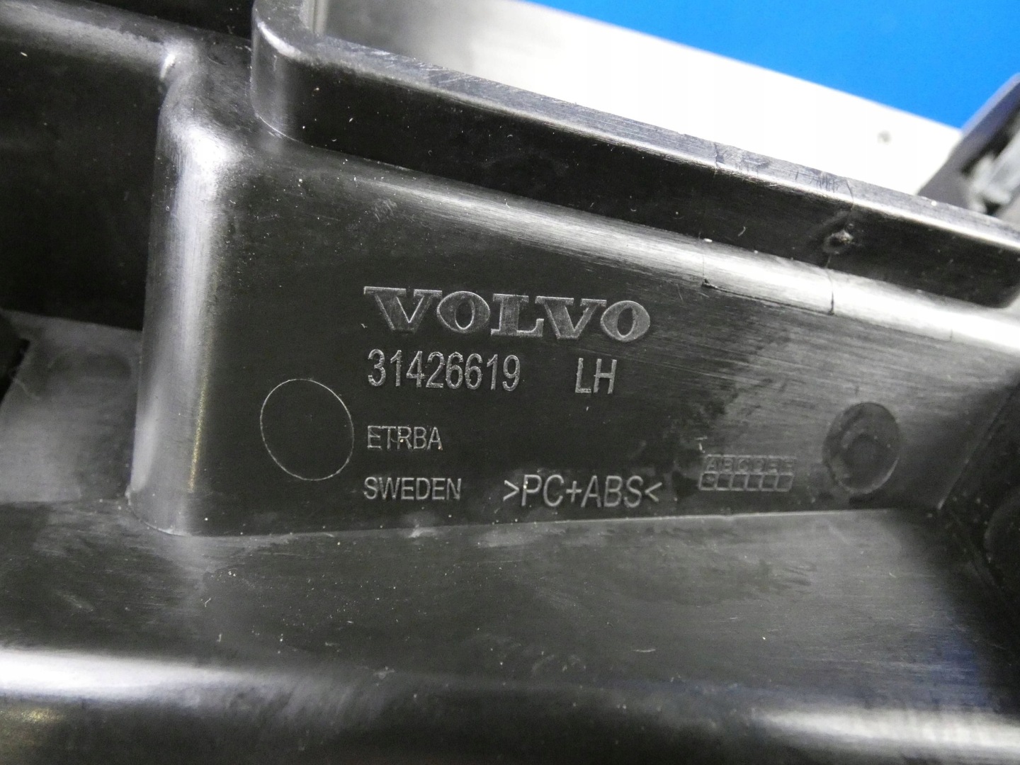 VOLVO S90 II Blende Abdeckung KANAPY SLUPKA links heck