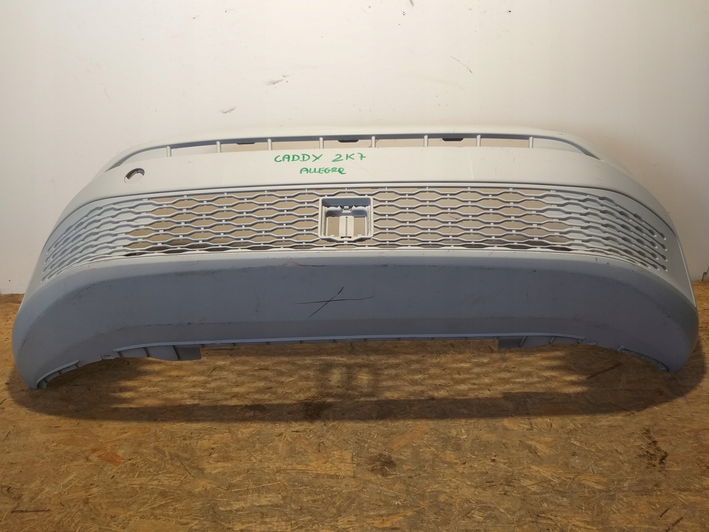 bumper front VW Volkswagen Caddy V 2K7 2K7807221A