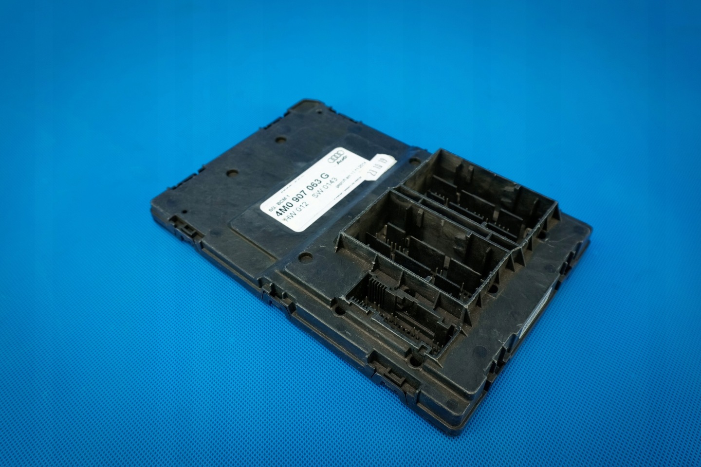control unit Bordnetz Audi Q7 4M A4 8W 4M0907063G