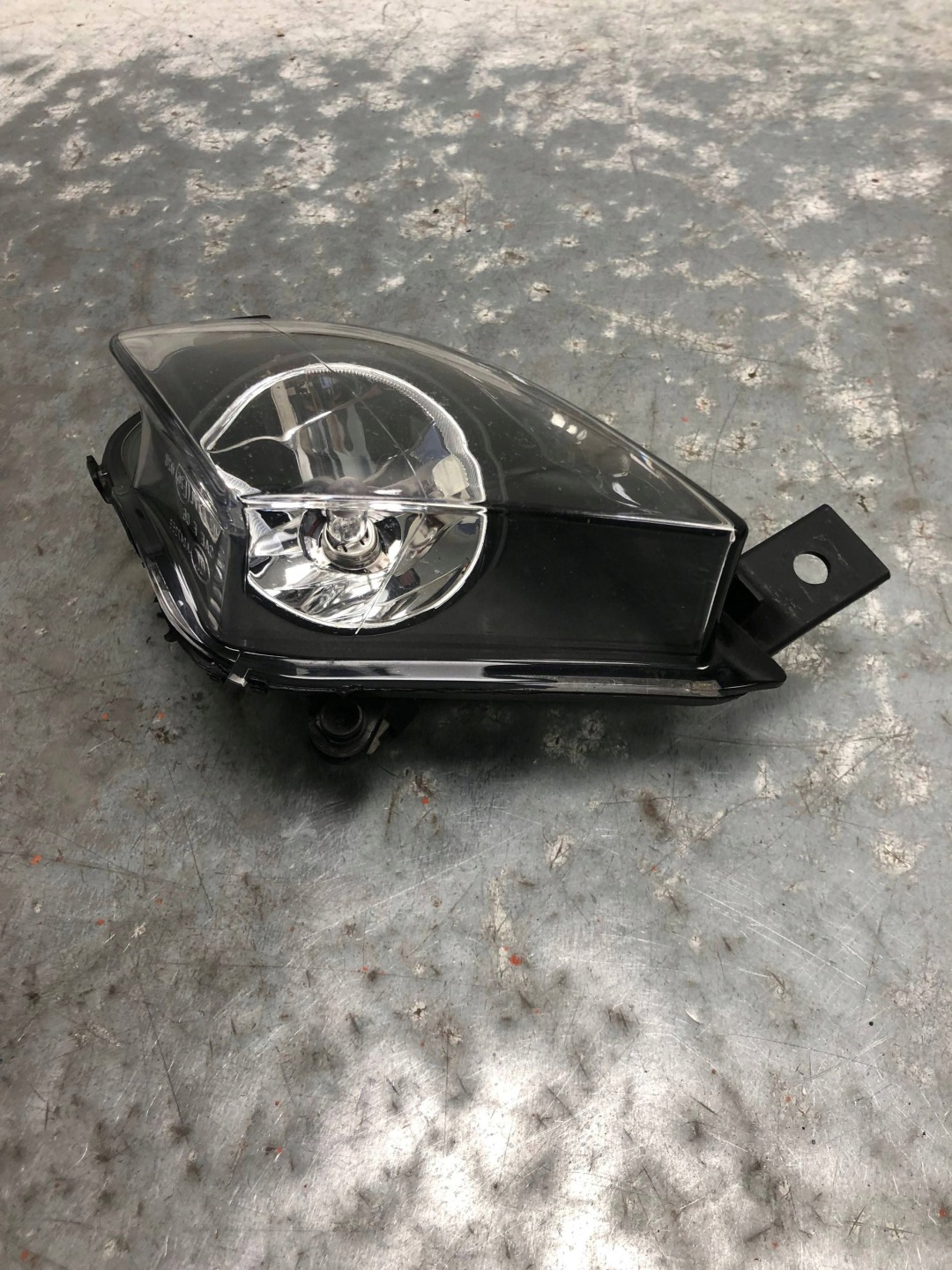 fog light left front BMW E90 LCI 7199893