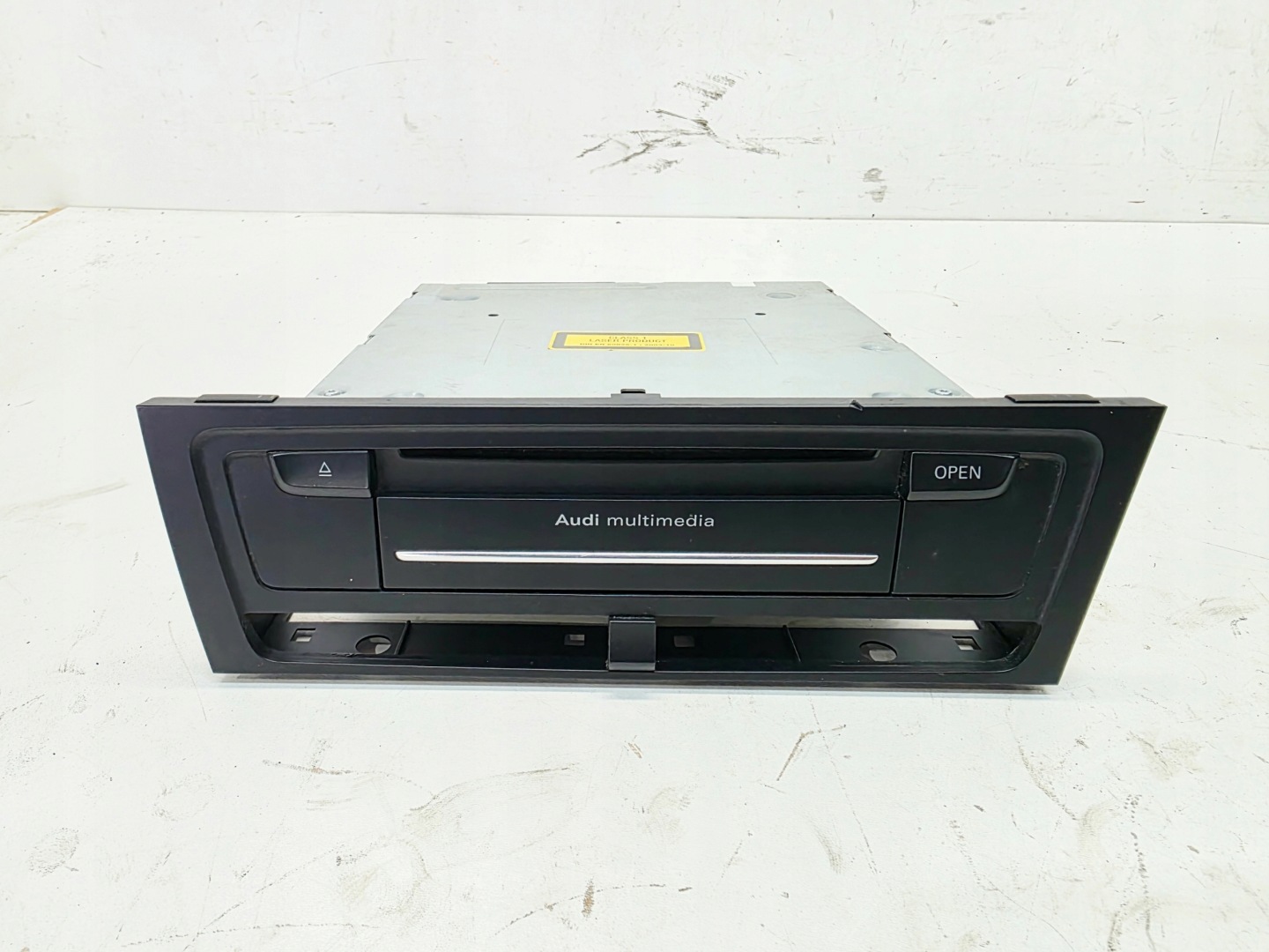 unit MMI card reader SD1 SD2 SIM AUDI A4 B8 A5 8T Q5 8R 8T2035670E